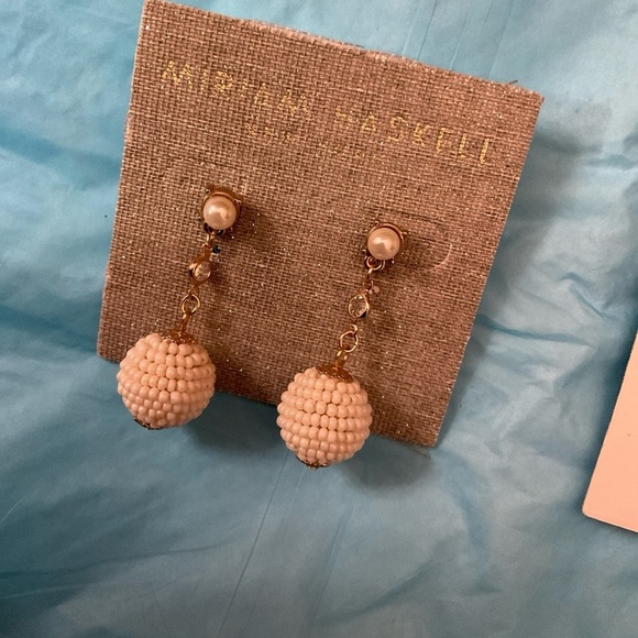 2 Miriam Haskell Drop Dangle Earrings-Seed Bead And Miriam Bows New​​ - Picture 9 of 13